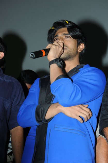 Yevadu-Trailer-Launch-at-Sandhya-70MM